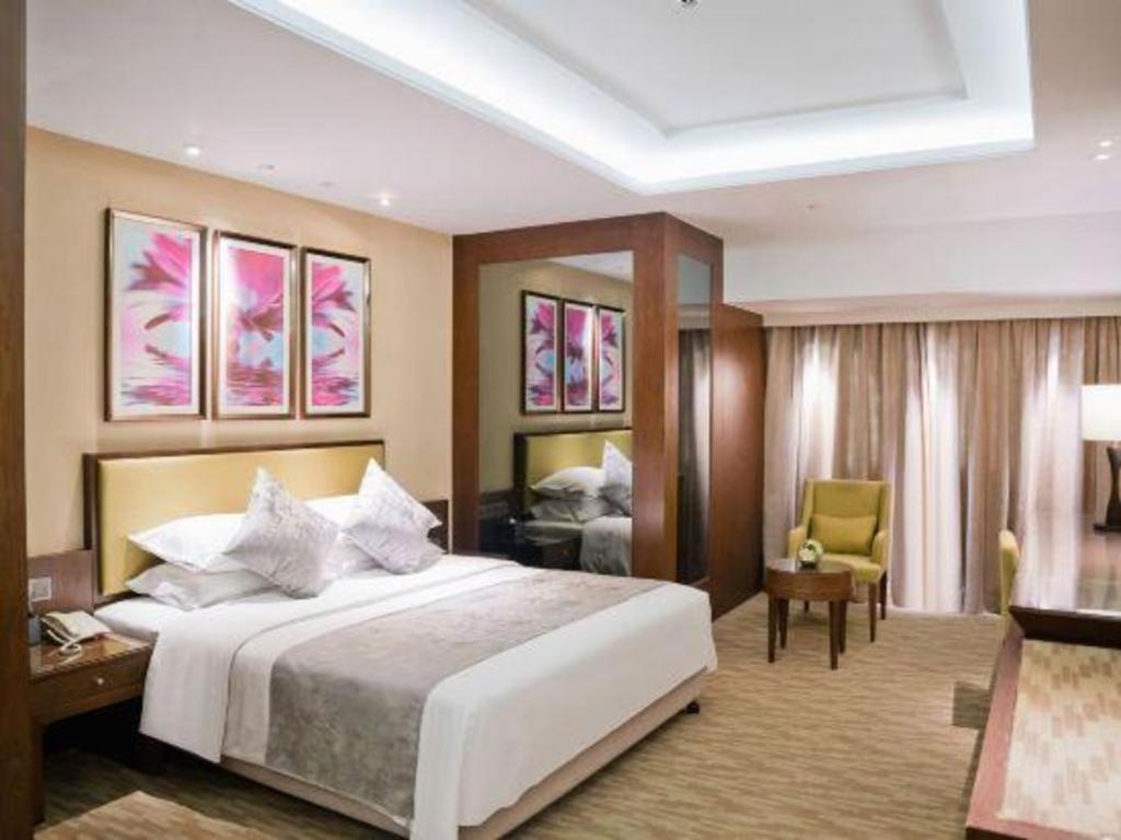 New Regent Hotel Huizhou  Exteriör bild