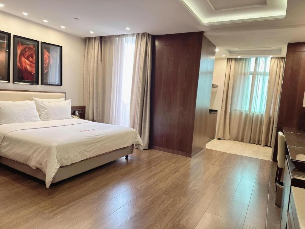 New Regent Hotel Huizhou  Exteriör bild